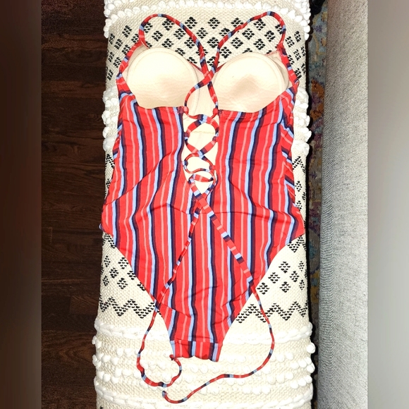 Kona Sol Striped Strappy Lace Up One Piece Swimsuit - Picture 4 of 9